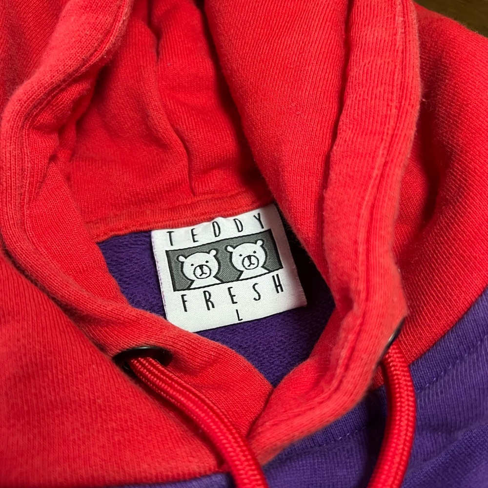 Colorblock Hoodie - Picture 3 of 4